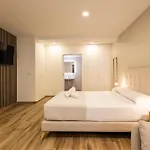 Cortes By Concept Flats Apartment